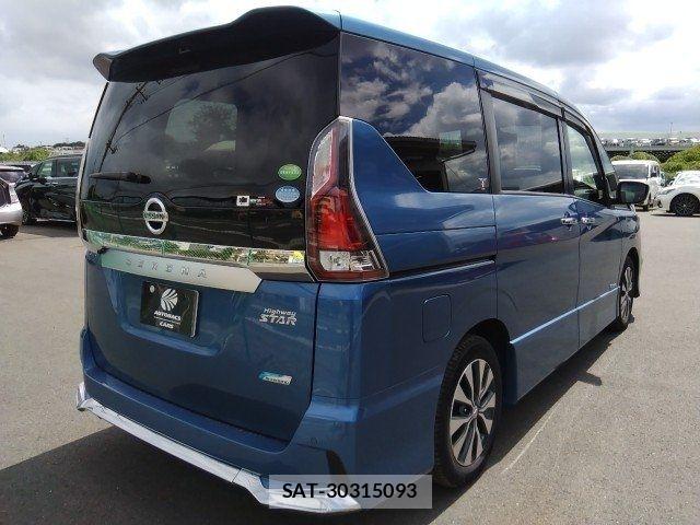 Nissan SERENA 2018-01 8368628-18