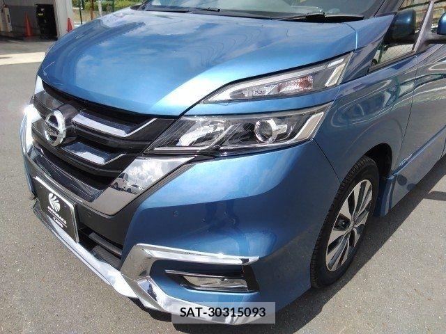 Nissan SERENA 2018-01 8368628-21