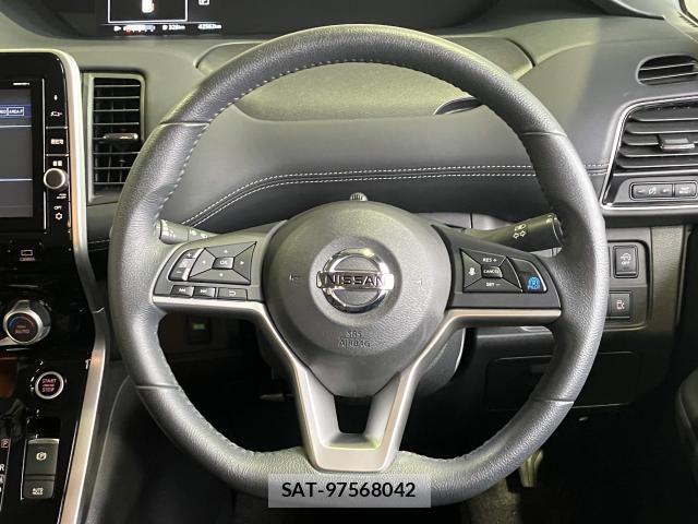 Nissan SERENA 2018-11 8368613-15