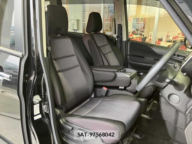 Nissan SERENA 2018-11 8368613-18