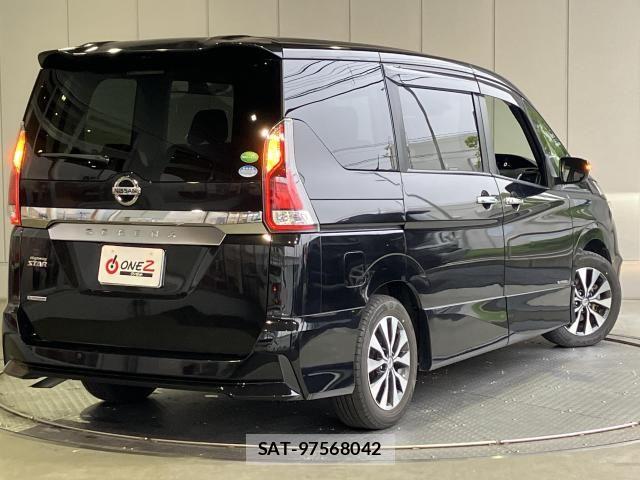Nissan SERENA 2018-11 8368613-28