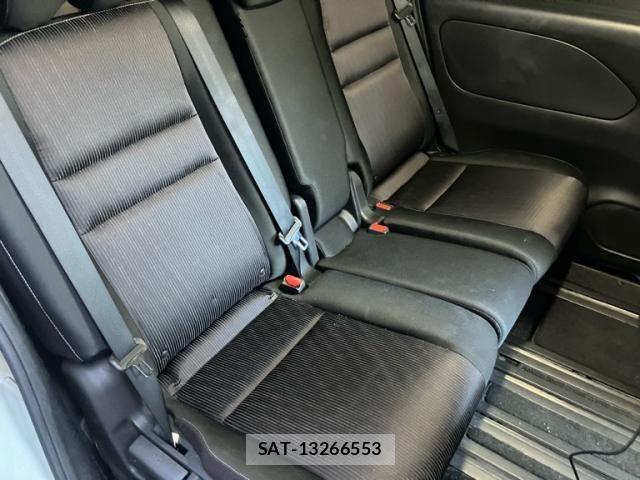 Nissan SERENA 2017-06 8368632-15