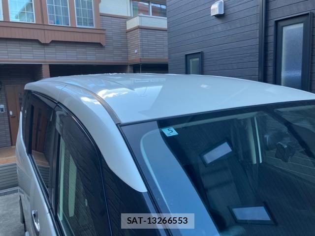 Nissan SERENA 2017-06 8368632-4