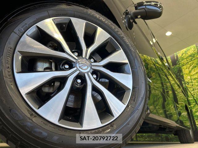Nissan SERENA 2017-09 8368612-12