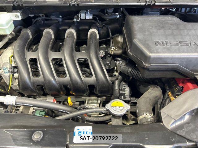 Nissan SERENA 2017-09 8368612-17