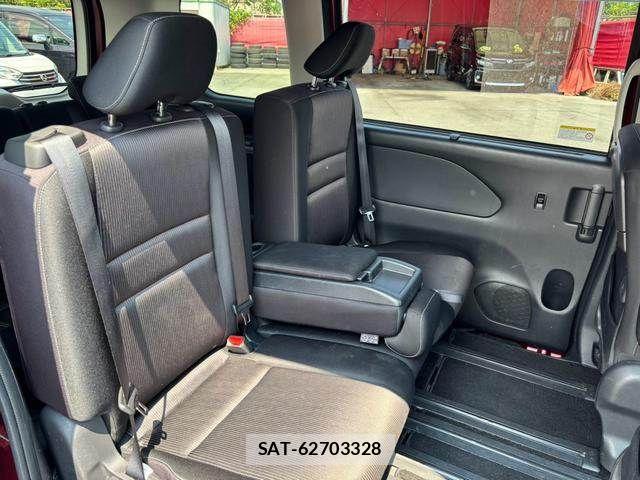 Nissan SERENA 2017-03 8368625-15