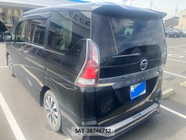 Nissan SERENA 2017-05 8368643-3