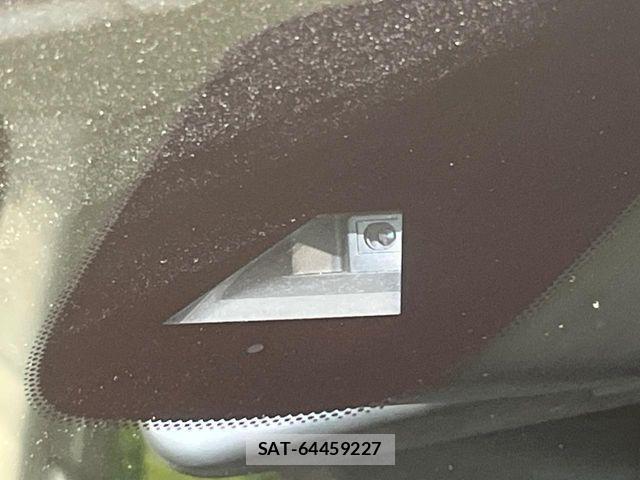 Nissan SERENA 2014-03 8368641-4