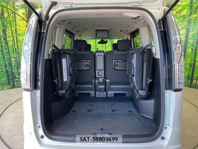 Nissan SERENA 2015-08 8368634-9