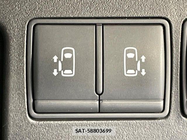 Nissan SERENA 2015-08 8368634-5