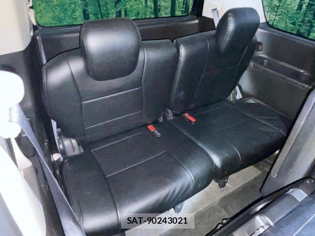 Nissan SERENA 2014-01 8368631-10