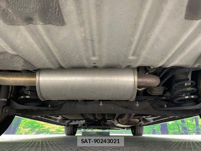 Nissan SERENA 2014-01 8368631-18