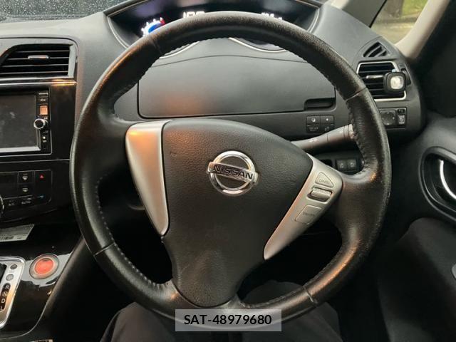 Nissan SERENA 2013-02 8368650-15