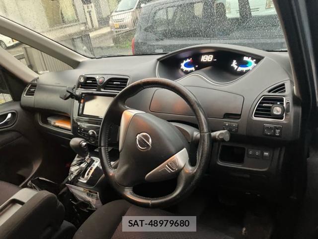 Nissan SERENA 2013-02 8368650-8