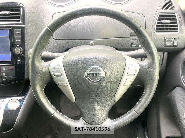 Nissan SERENA 2015-09 8368626-11