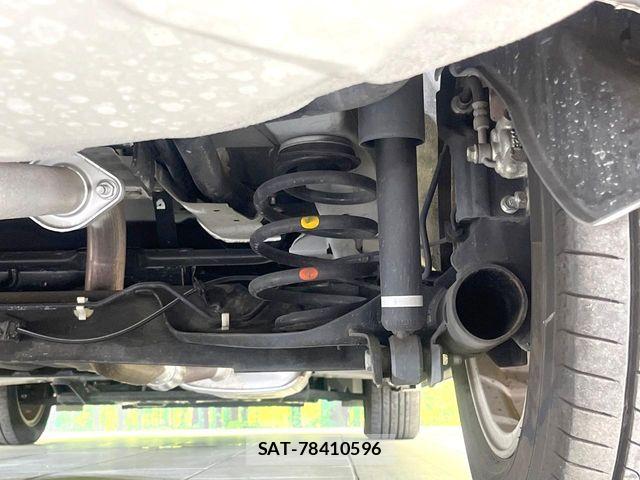 Nissan SERENA 2015-09 8368626-19