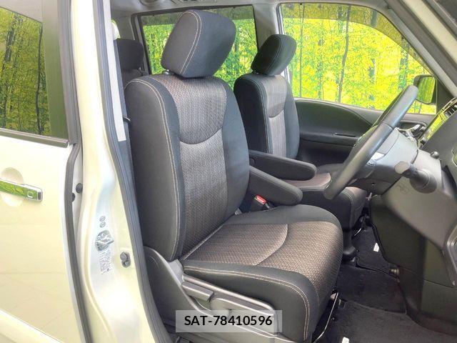 Nissan SERENA 2015-09 8368626-7