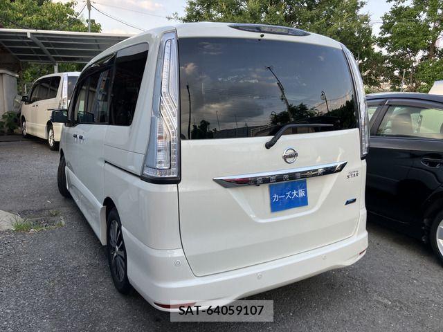 Nissan SERENA 2014-06 8368644-2