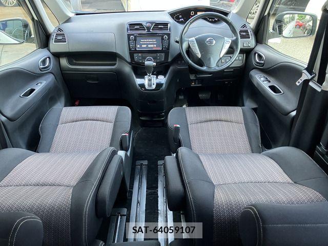 Nissan SERENA 2014-06 8368644-5