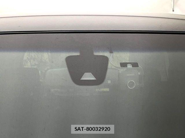 Nissan SERENA 2016-05 8368629-5