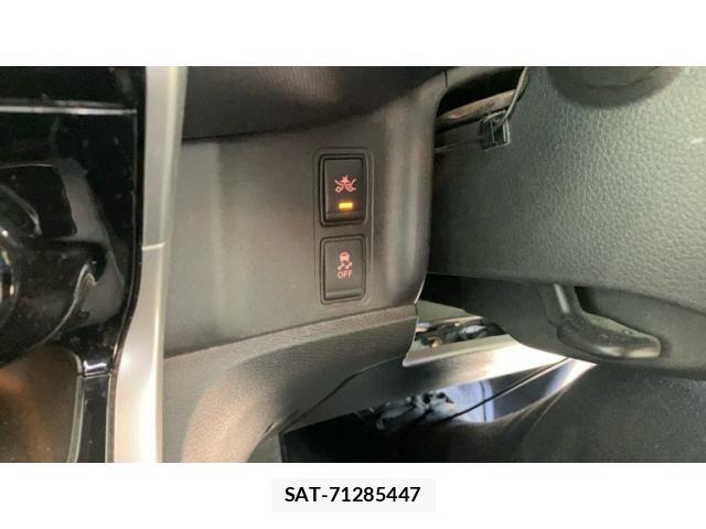 Nissan SERENA 2018-03 8368646-22