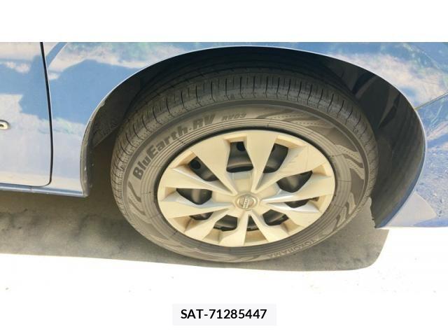 Nissan SERENA 2018-03 8368646-6