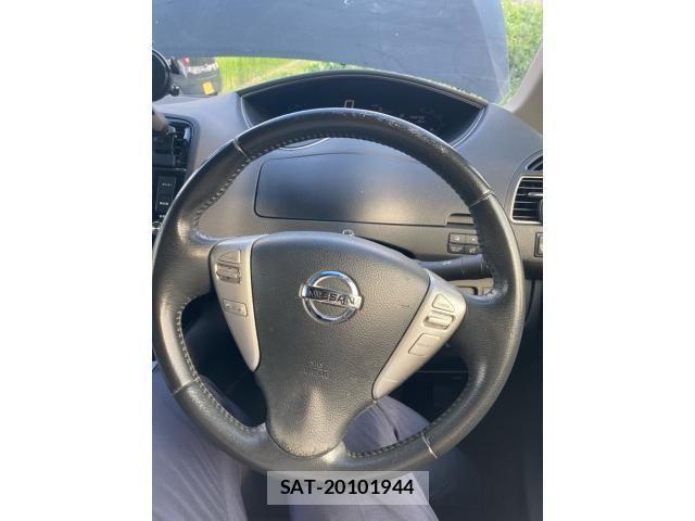 Nissan SERENA 2016-07 8368658-14