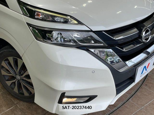 Nissan SERENA 2018-01 8368614-12