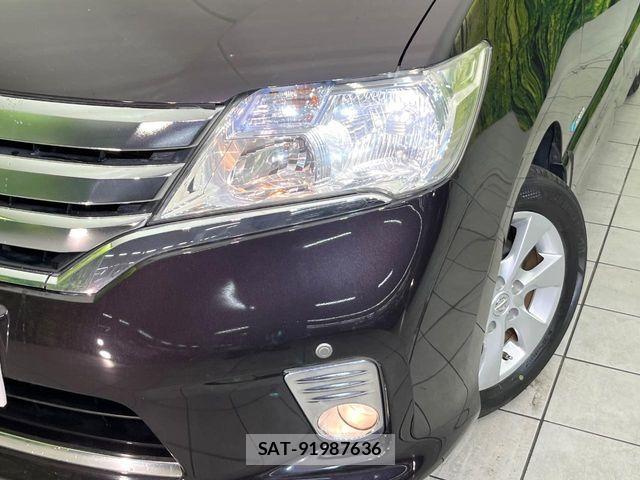 Nissan SERENA 2013-09 8368645-11