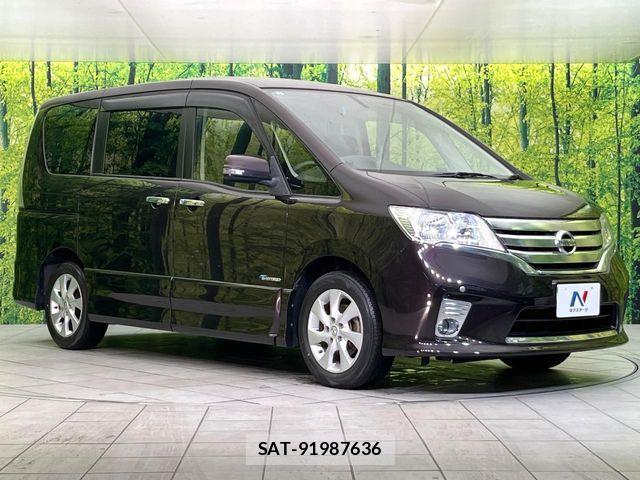 Nissan SERENA 2013-09 8368645-15