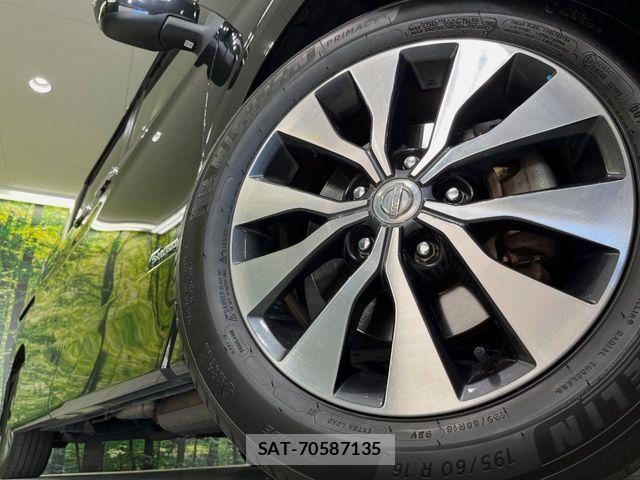 Nissan SERENA 2017-12 8368622-12