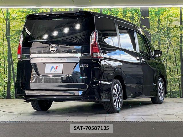Nissan SERENA 2017-12 8368622-16
