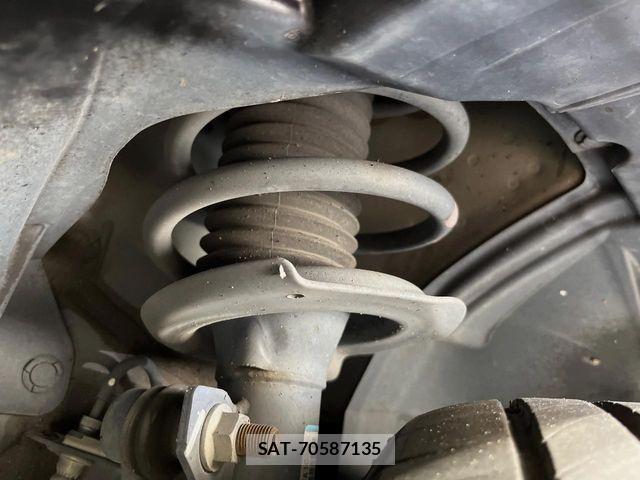 Nissan SERENA 2017-12 8368622-19