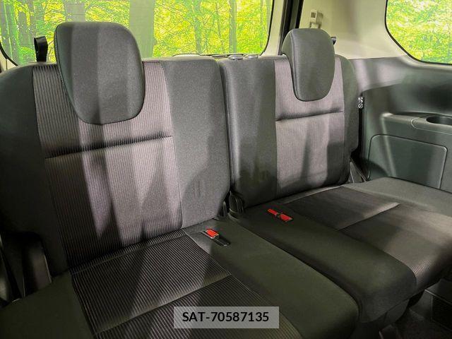 Nissan SERENA 2017-12 8368622-8