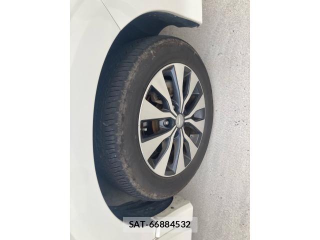 Nissan SERENA 2019-01 8368633-6
