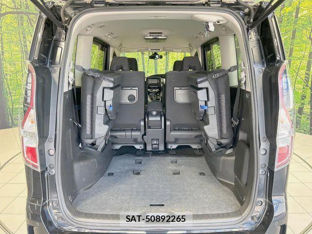 Nissan SERENA 2020-06 8368617-10