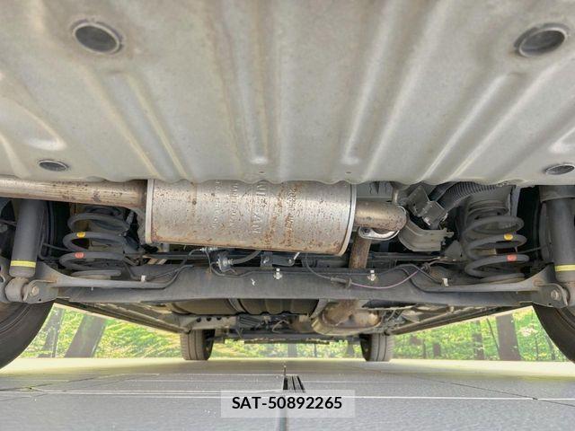 Nissan SERENA 2020-06 8368617-18