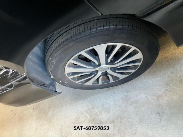 Nissan SERENA 2014-12 8368648-9