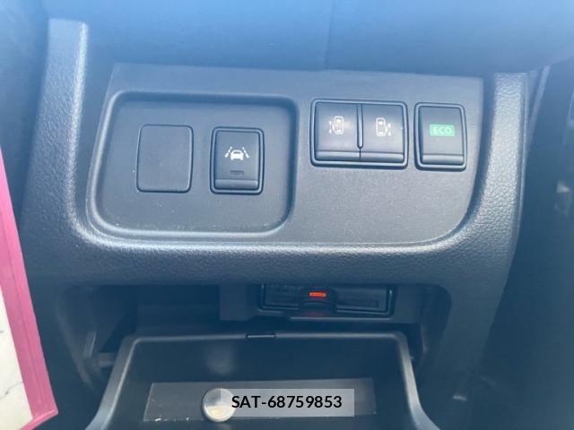 Nissan SERENA 2014-12 8368648-18