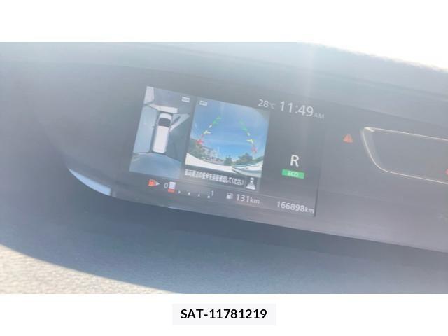 Nissan SERENA 2017-08 8368647-25