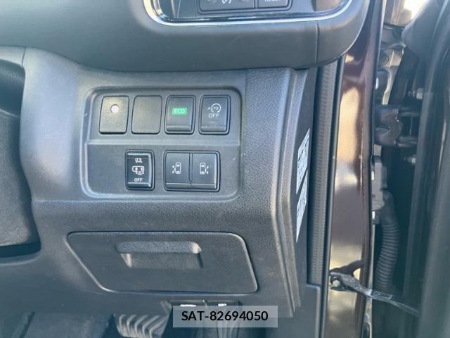 Nissan SERENA 2016-08 8368639-12