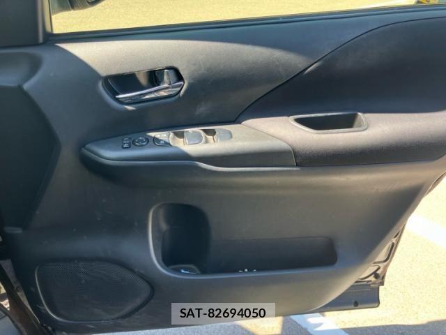 Nissan SERENA 2016-08 8368639-13