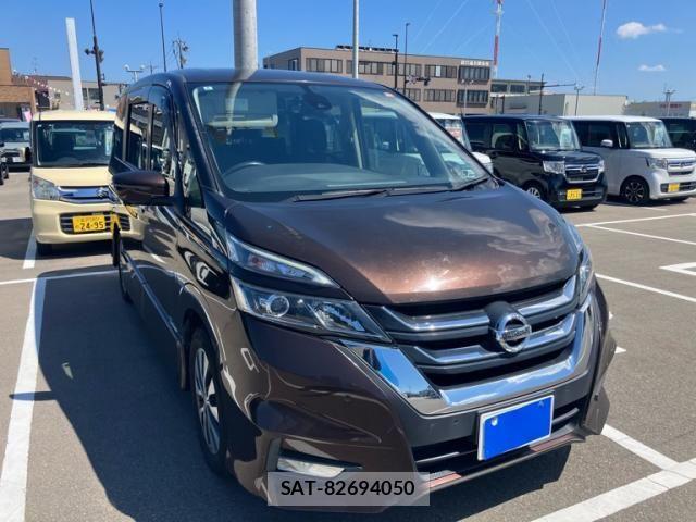 Nissan SERENA 2016-08 8368639-1