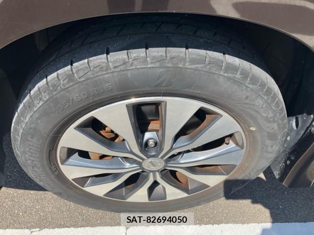 Nissan SERENA 2016-08 8368639-6