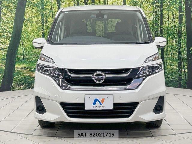 Nissan SERENA 2018-04 8368627-14