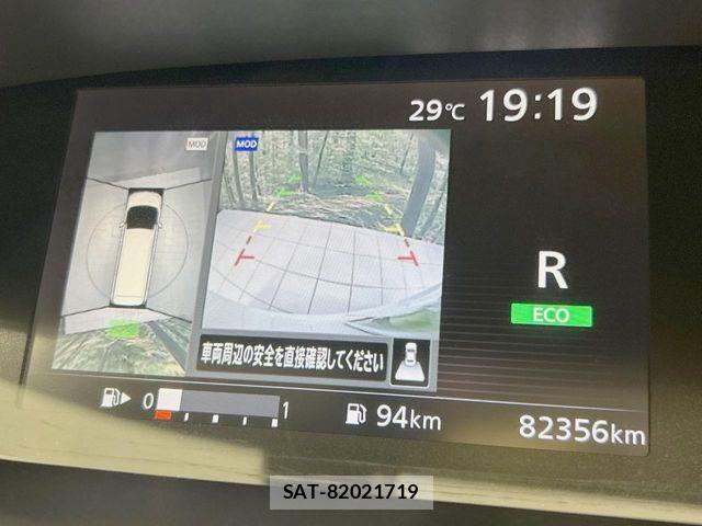 Nissan SERENA 2018-04 8368627-2