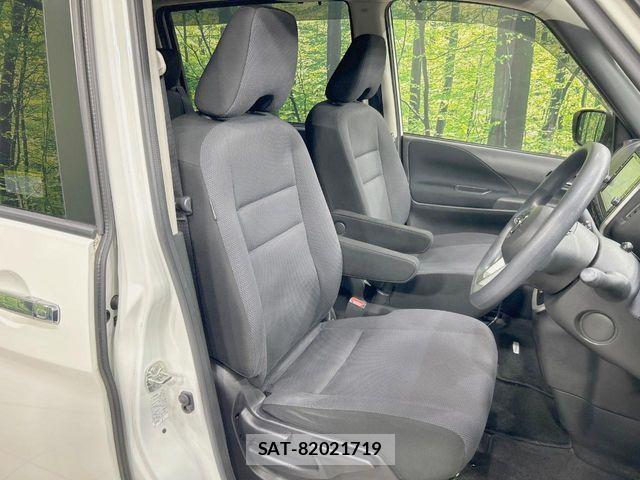 Nissan SERENA 2018-04 8368627-7