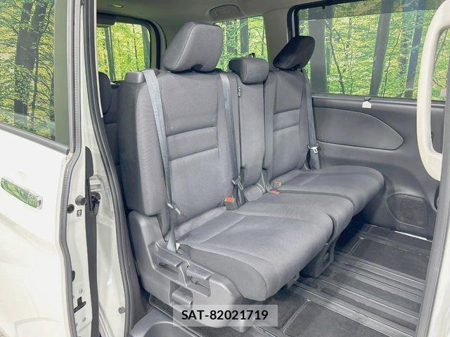Nissan SERENA 2018-04 8368627-8