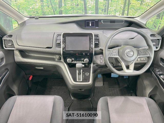 Nissan SERENA 2016-11 8368616-1