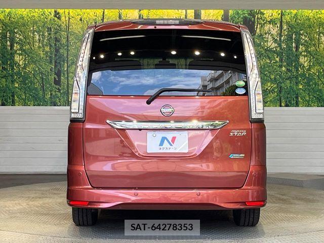 Nissan SERENA 2014-01 8368640-15